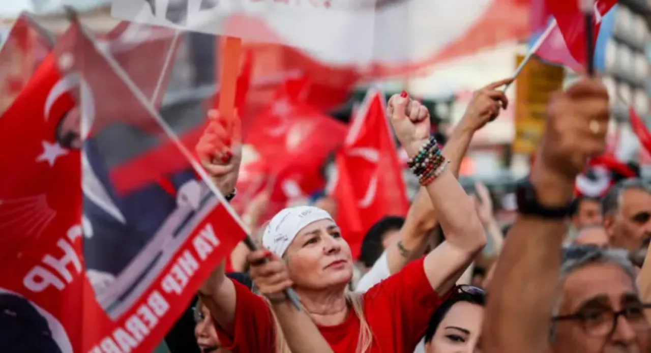 هل يشكّل الصراع داخل المعارضة التركية نقطة تحوّل في ديمقراطية البلاد