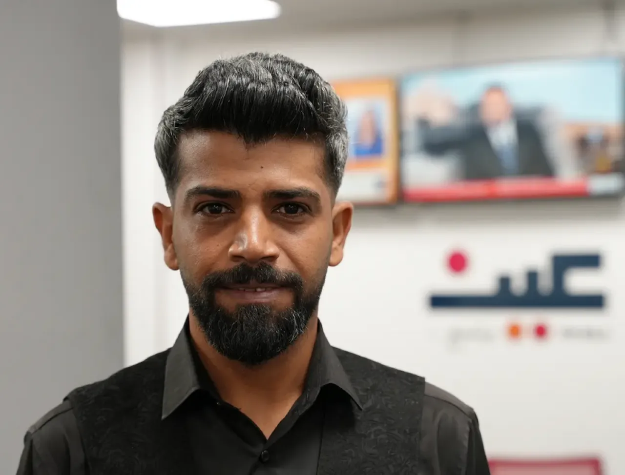 من عامل وطن إلى طبيب قصة الأردني ليث أبو عودة