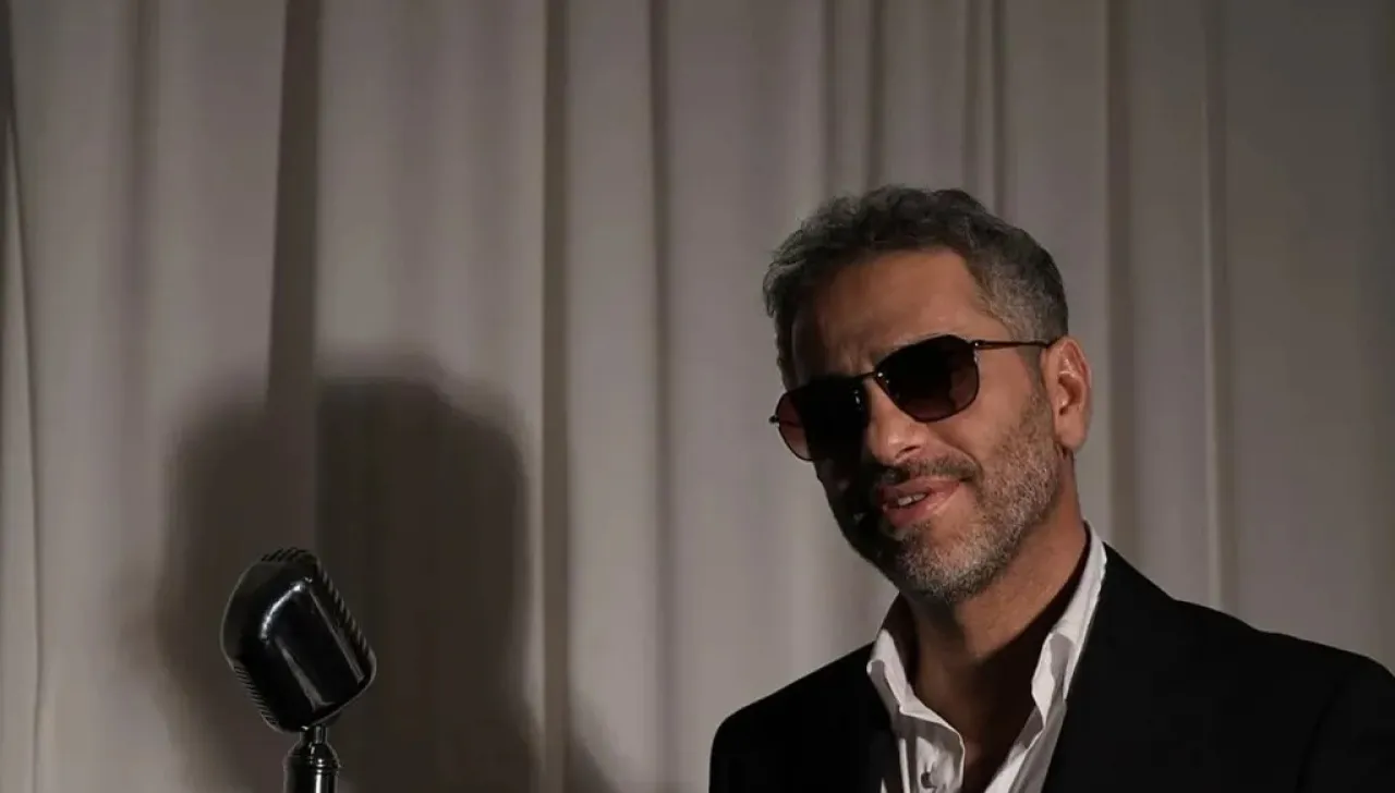 ما حقيقة محاولة إحراق منزل فضل شاكر في عين الحلوة