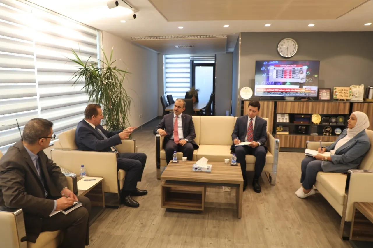 وزير الزراعة يستقبل السفير التركي لدى الأردن