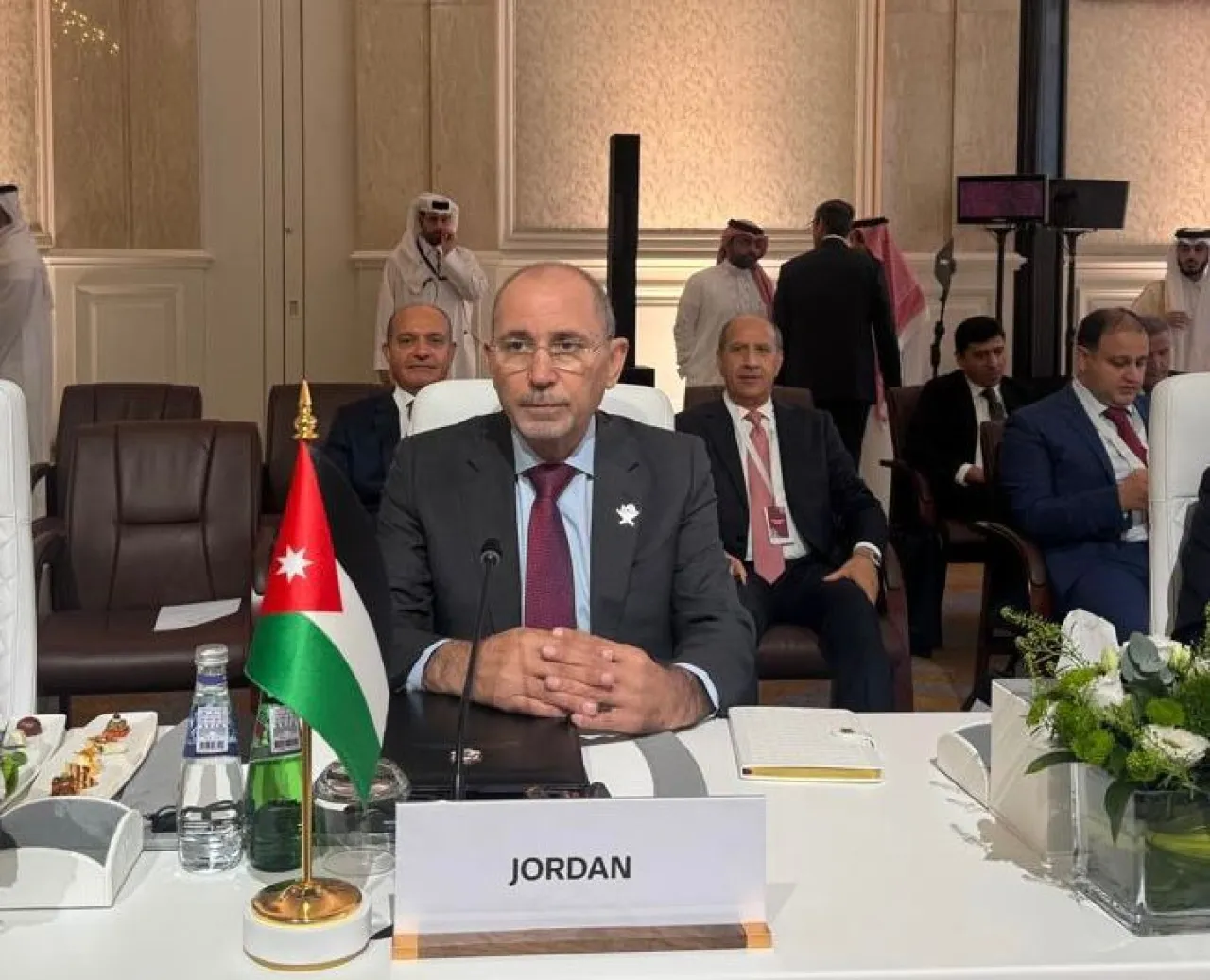 الصفدي يشارك في الاجتماع التحضيري للقمة العربية الإسلامية بالدوحة