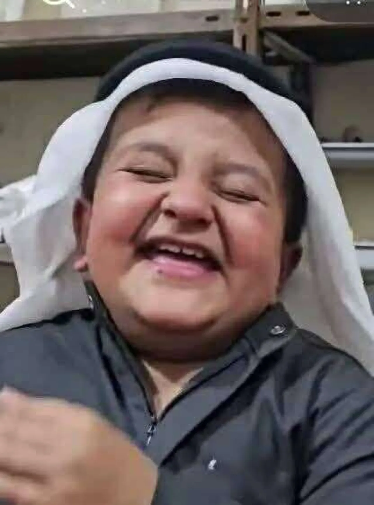 عطا الشمايلة يلتحق بالدراسة بالصف الأول