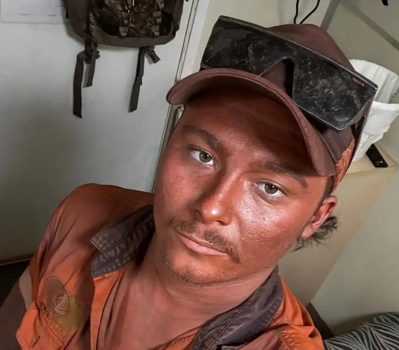 عطلة تتحول إلى كابوس شاب يعود لبلده جثة بلا قلب