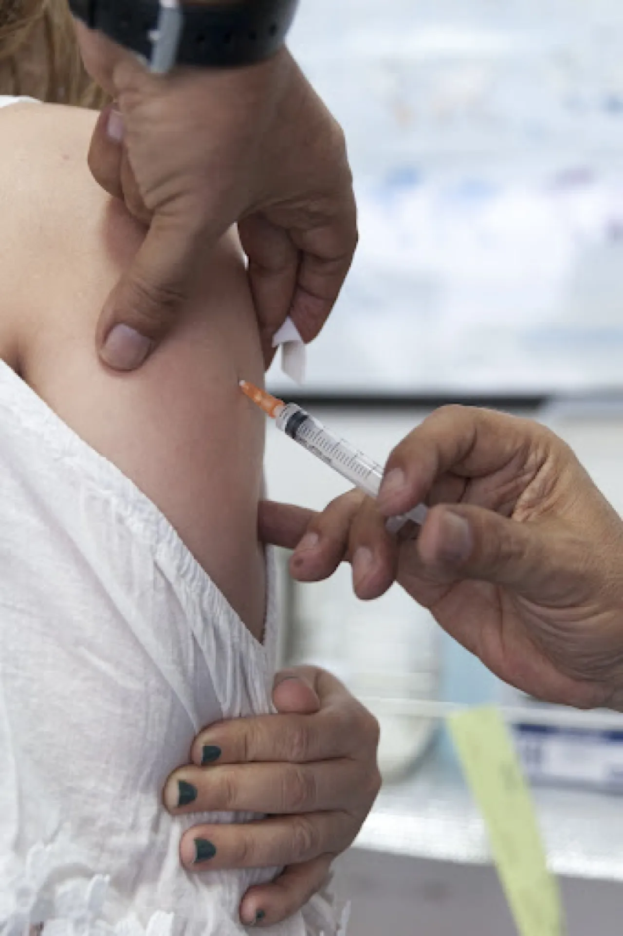 الصحة تطالب بكشوفات رواتب مشروع التطعيم والتقصي الوبائي بالأردن