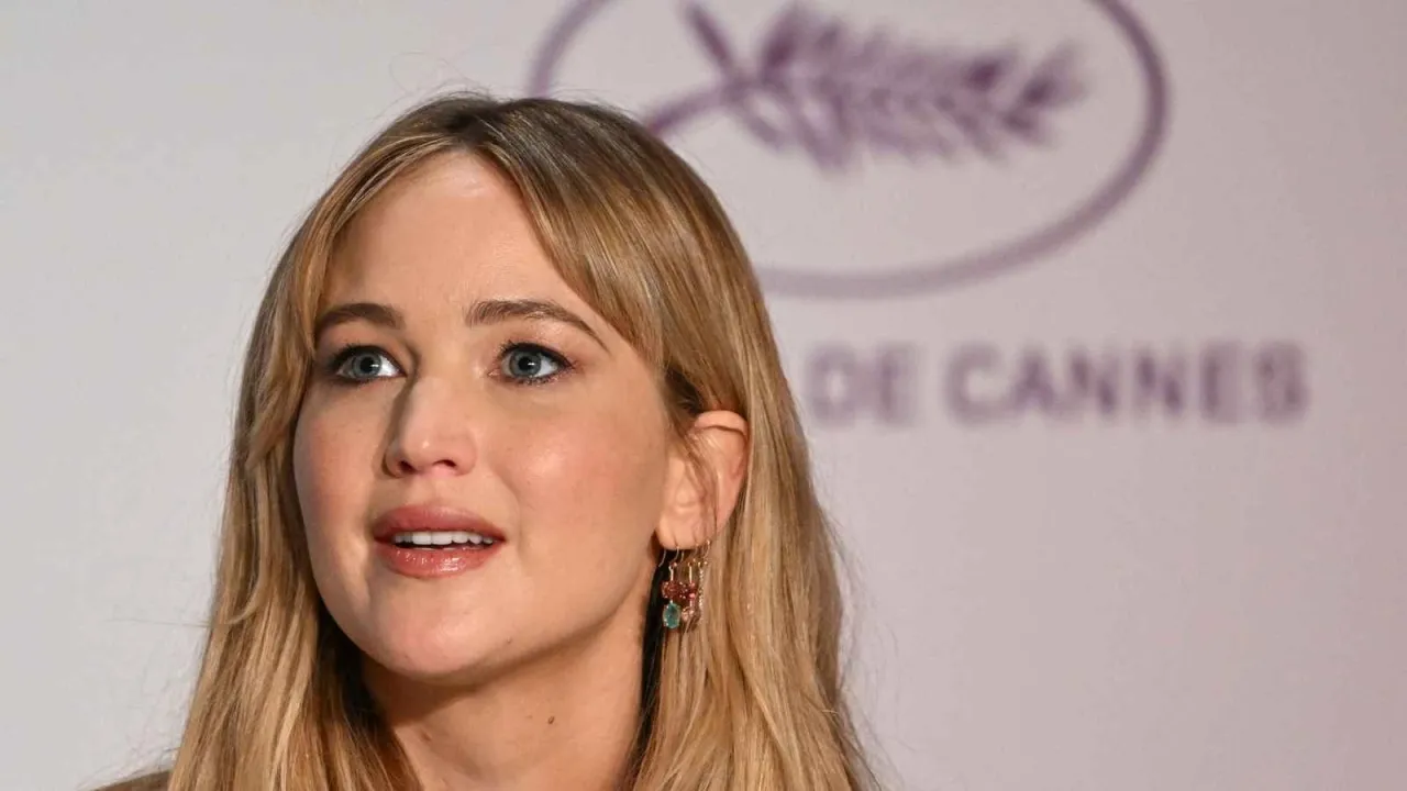 جينيفر لورانس تجاهل ما يحدث في غزة سيصل تأثيره للعالم كله