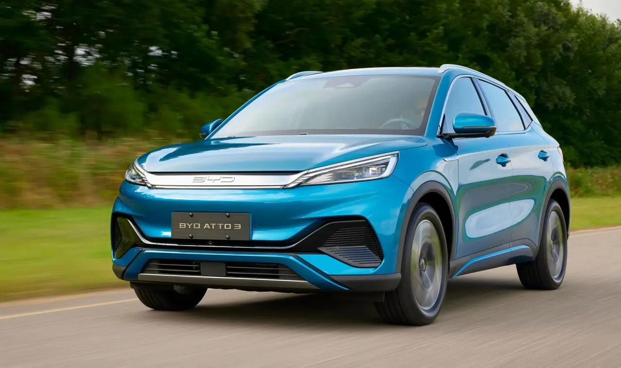 BYD تستهدف رفع صادراتها العالمية إلى 20 هذا العام