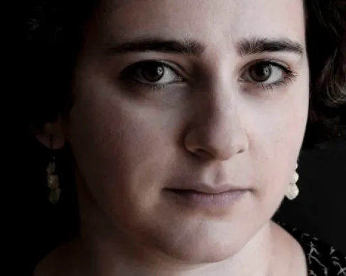 الصحيفة ليزا روزوفسكي