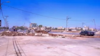 بلدية إربد تزيل ميدان حوارة وتعلن عن إنشاء ميدان جديد في شارع البتراء