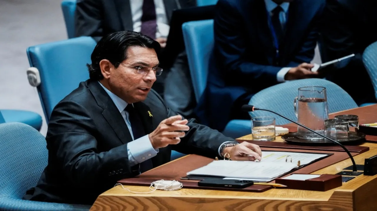 إسرائيل تهدد بإنهاء الحرب في غزة إذا رفضت حماس خطة ترمب