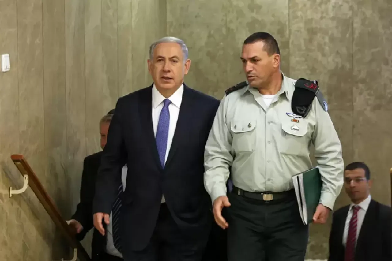 Former Head of Operations at the Occupation Army We are in a humiliating position waiting for Hamas approval