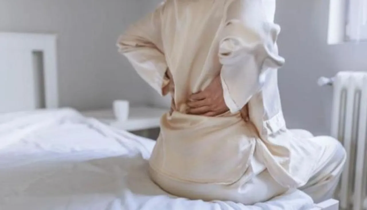 عقار من القنب يتقدم على الأفيونيات في علاج آلام الظهر