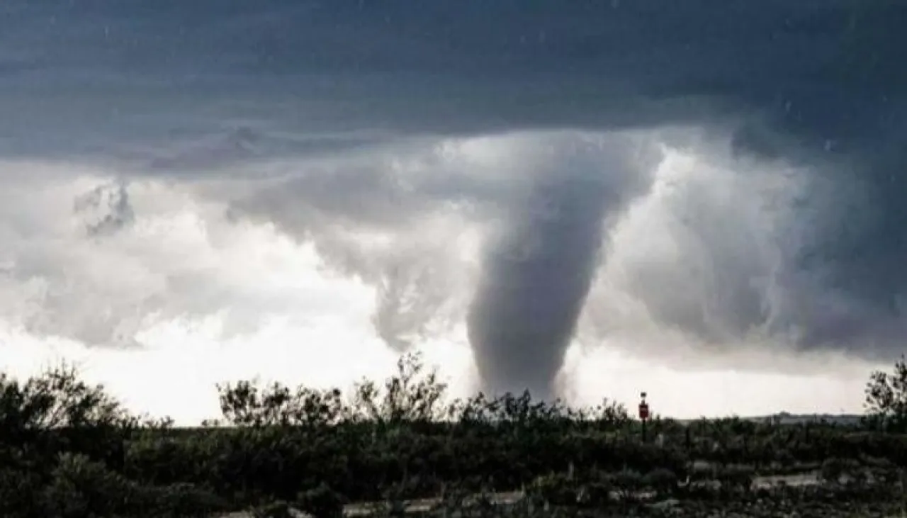 Speed 173 kmh Two Chinese Provinces Prepare to Face Typhoon Matmo