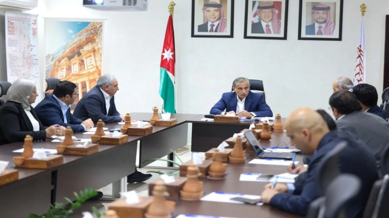حسّان ضرورة تطوير المنتج السياحي بما يعكس الصورة الحقيقية للأردن