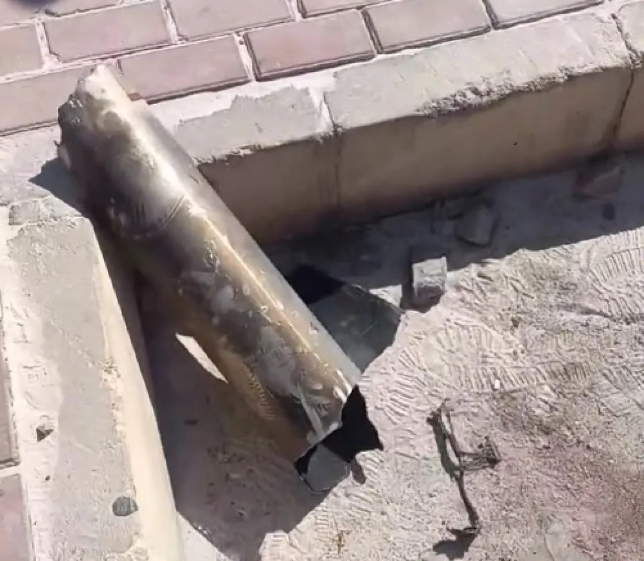 الأردنبيان من الجيش بخصوص شظايا العقبة