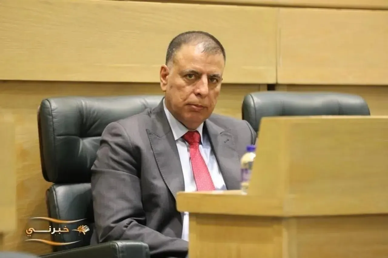 الاردن  مبادرة من وزير الداخلية لتقليل المهور وتكاليف العزاء