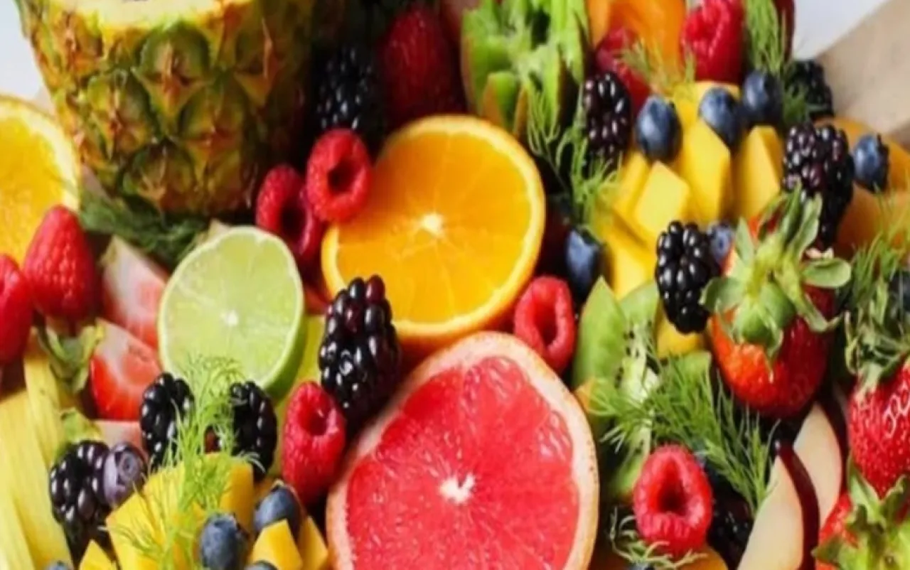 3 فواكه سحرية تمنحك نوماً عميقاً