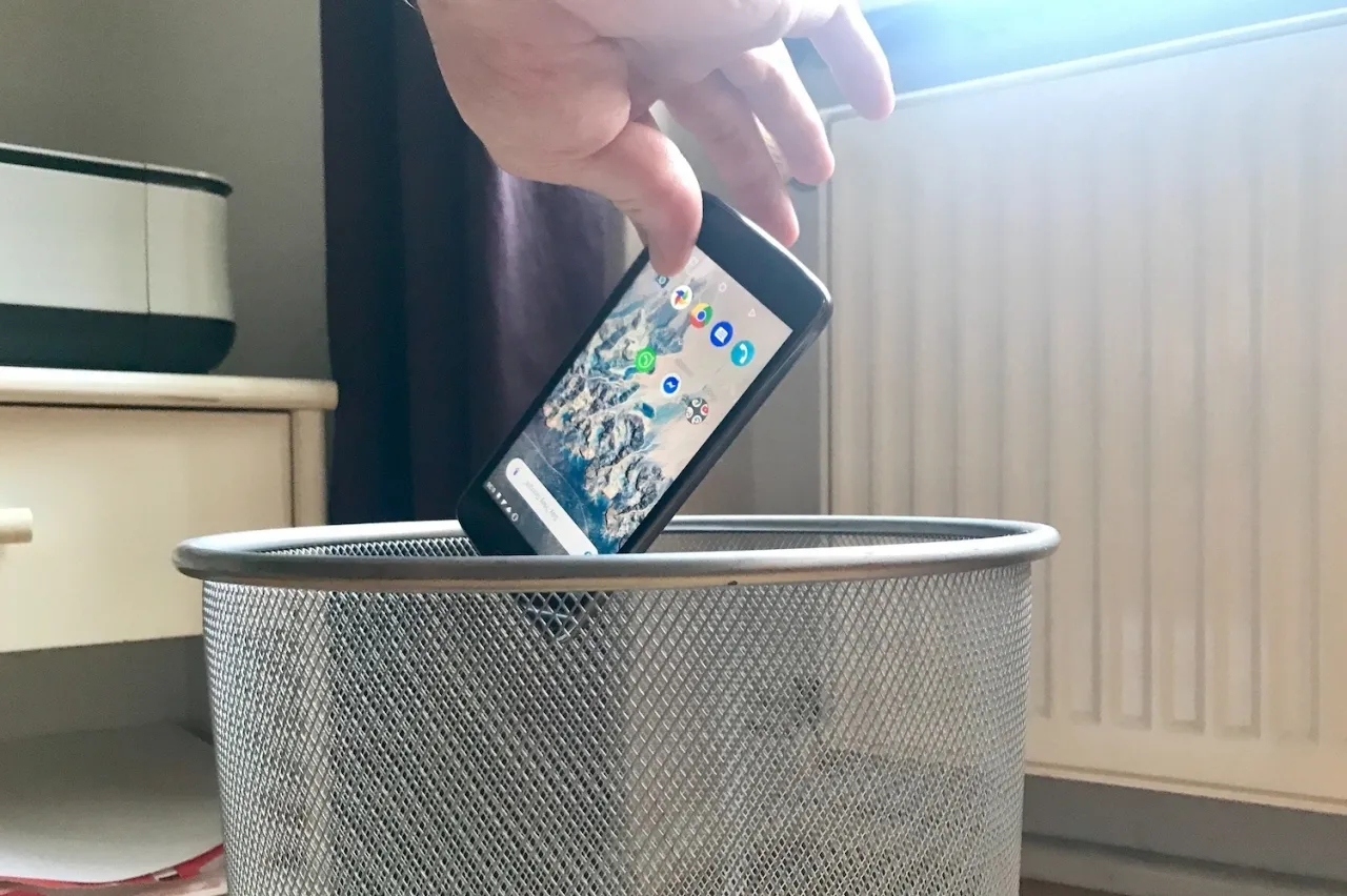 5 Practices That Destroy Your Smartphone