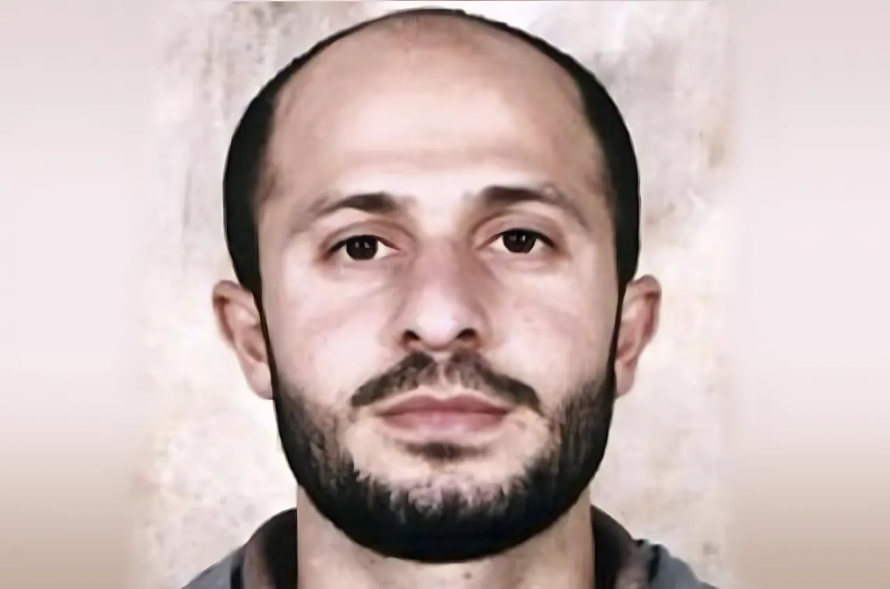 الاسير منير عبد الله مرعي