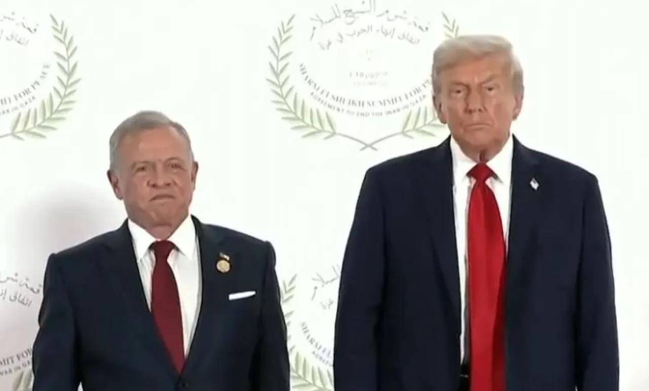 ترمب يشكر الملك عبدالله الثاني في شرم الشيخ