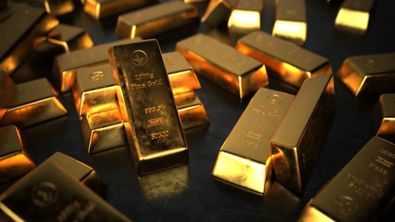 Gold Nears Record Levels Amid Escalating USChina Tensions