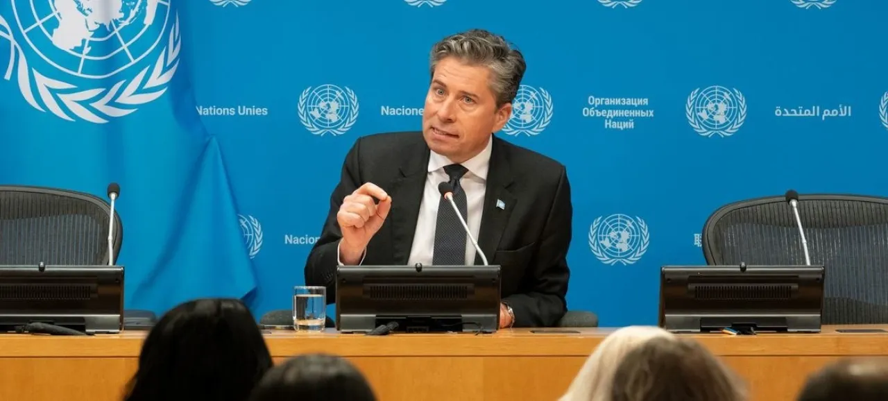 مسؤول أممي يطالب بفتح معابر جديدة لإغاثة غزة