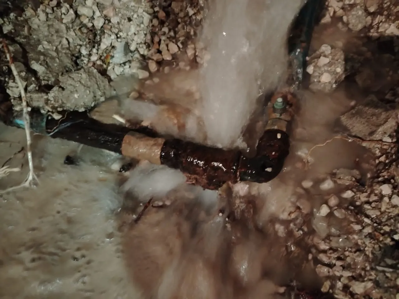 المياه ضبط اعتداءات جديد في منطقة عين الباشا