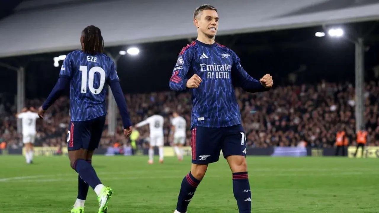 آرسنال يستعيد صدارة البريميرليج بفوز صعب