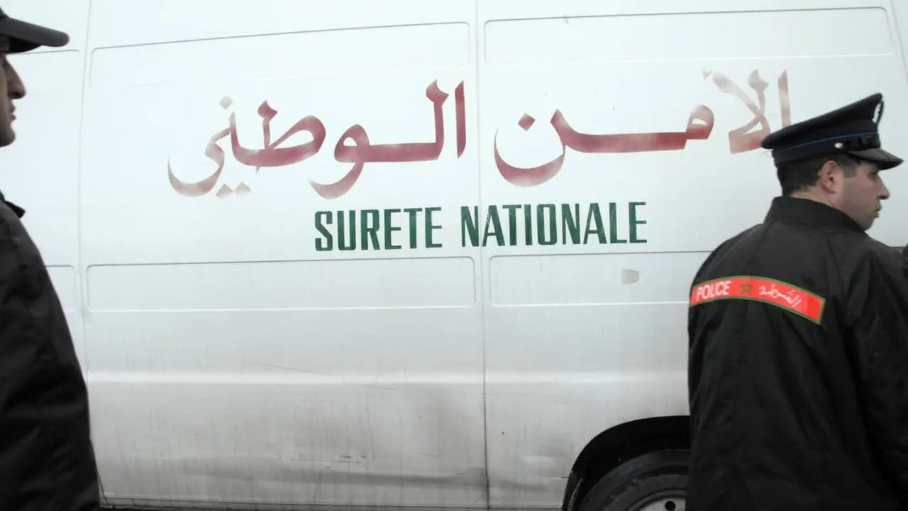 حادثة تهز المغرب  شرطي يقتل سيدة بسلاحه ثم يحاول الانتحار
