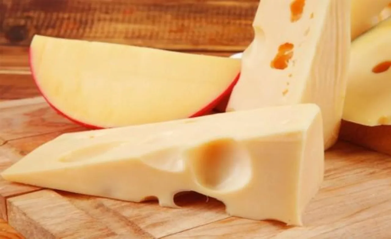 كيف تخزن الجبن للحفاظ على نكهته الطازجة