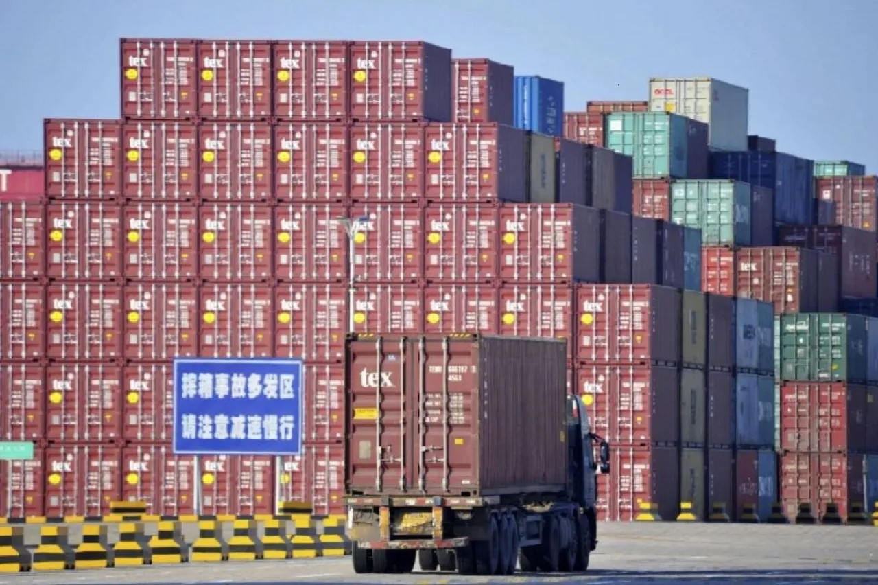 Chinese exports to America average a billion dollars daily despite Trump tariffs
