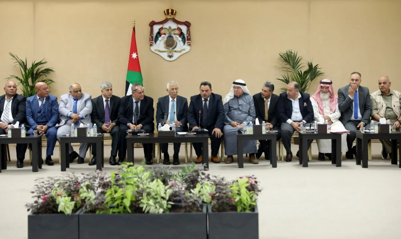 ماذا دار بين العيسوي وأبناء غزة المقيمين بالأردن