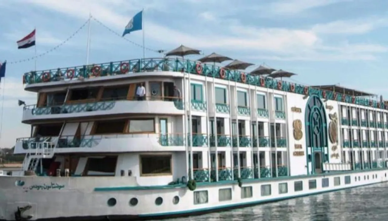 Discovery of a New Earthlike Planet Could It Support Life