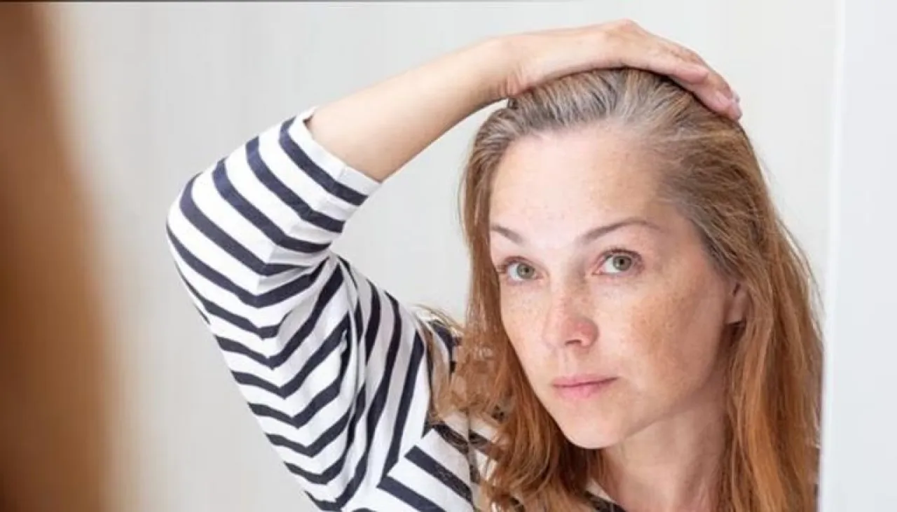 دراسة يابانية الشيب قد يكون آلية طبيعية لحماية الجسم من سرطان الجلد