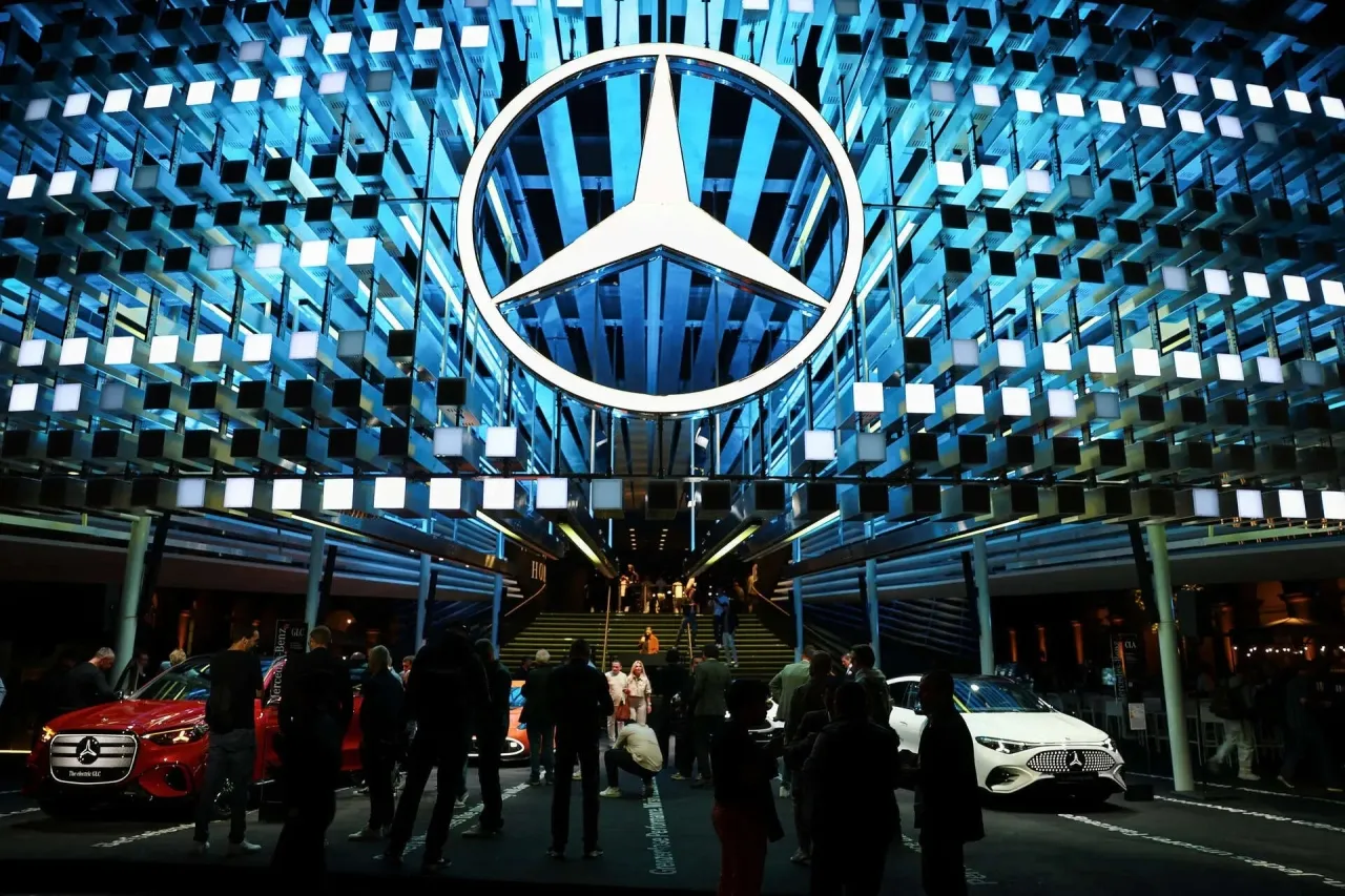 Mercedes Registers a 31 Decline in Profits