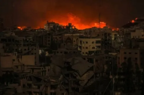 غارات جوية وتفجير روبوتات متفجرة بمدينة غزة