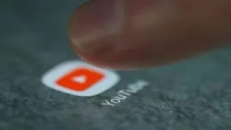 A Different Viewing Experience.. YouTube Tests Controversial Interface