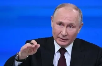Putin to Western Elites: Restrain Yourselves and Calm Down!
