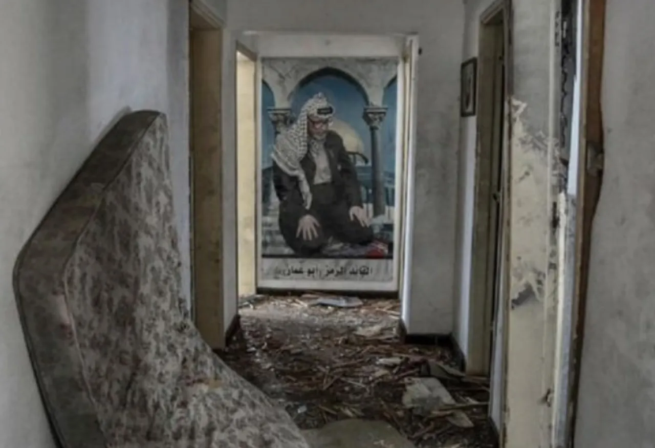 Yasser Arafats House Turns into a Shelter in Gaza