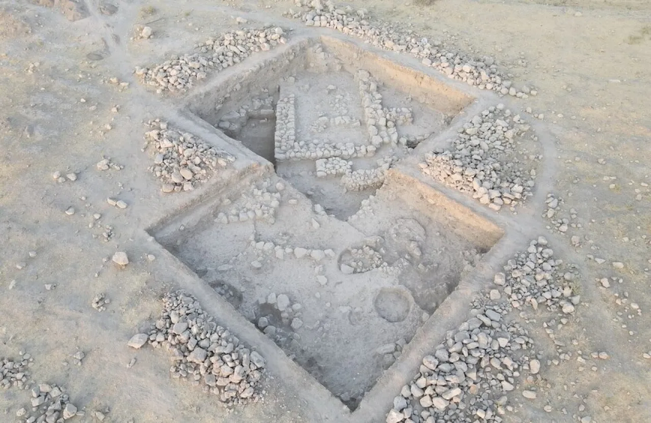 Discovery of a Mysterious 5000YearOld Building in Iraq