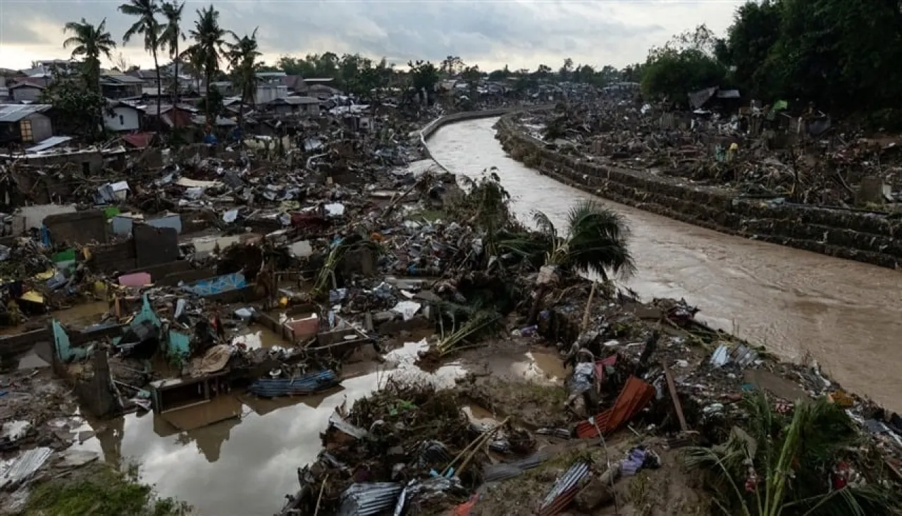الفلبين تعلن حالة الطوارئ مع ارتفاع حصيلة ضحايا الإعصار كالمايجي