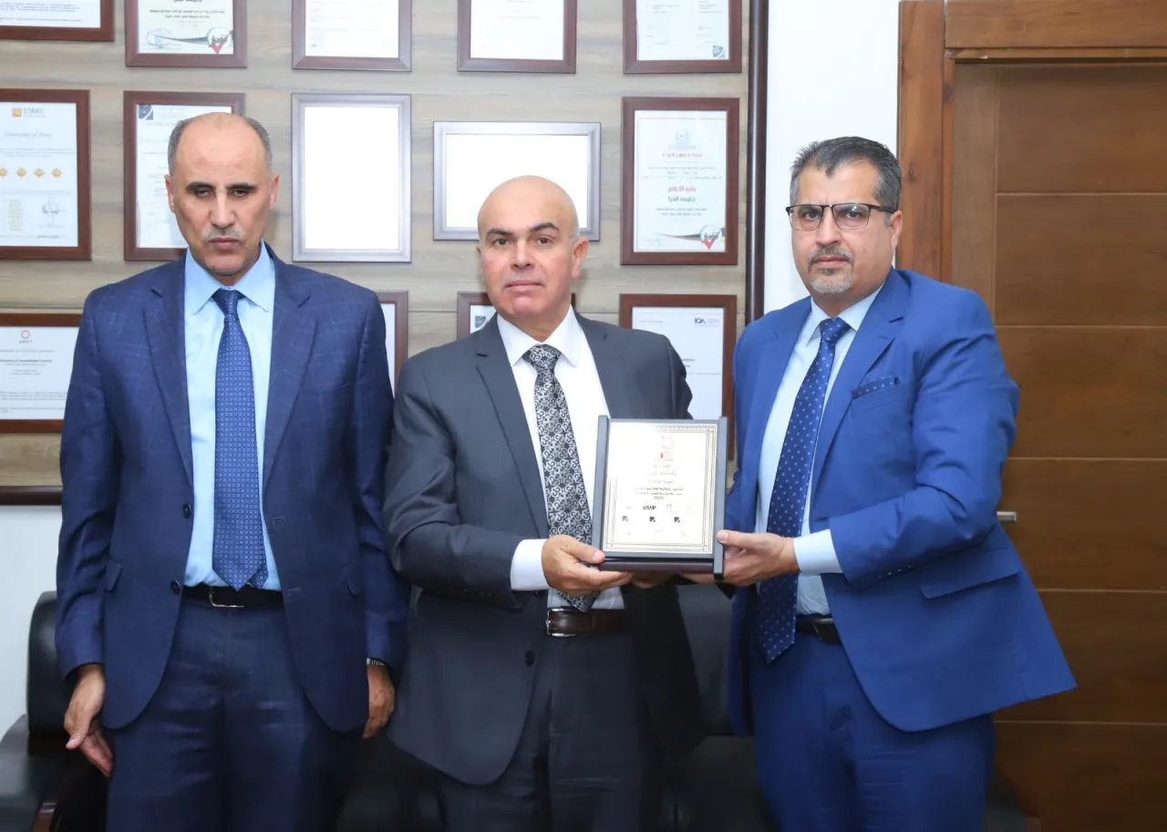 Petra University hosts the General Manager of Social Security in a dialog session on rights and insurance benefits