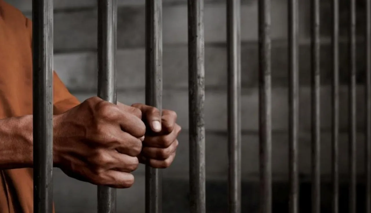 AlFaraya Orders the Release of 571 Administrative Detainees