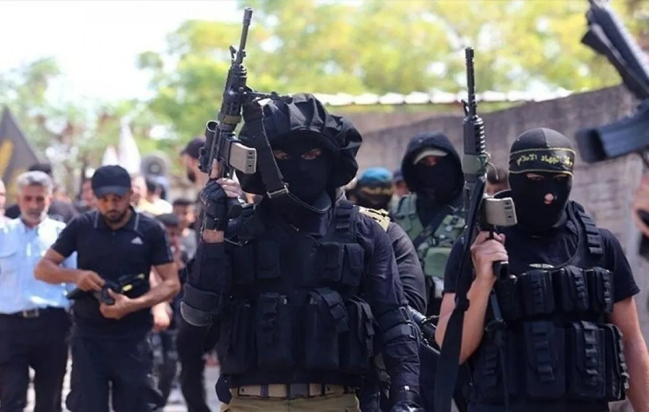 سرايا القدسكتيبة نابلس فجرنا عبوة ناسفة في آلية عسكرية للاحتلال