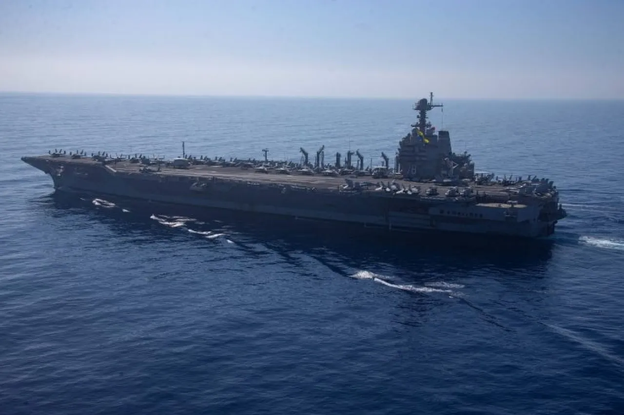 America sends an aircraft carrier to the Caribbean amid tensions with Venezuela