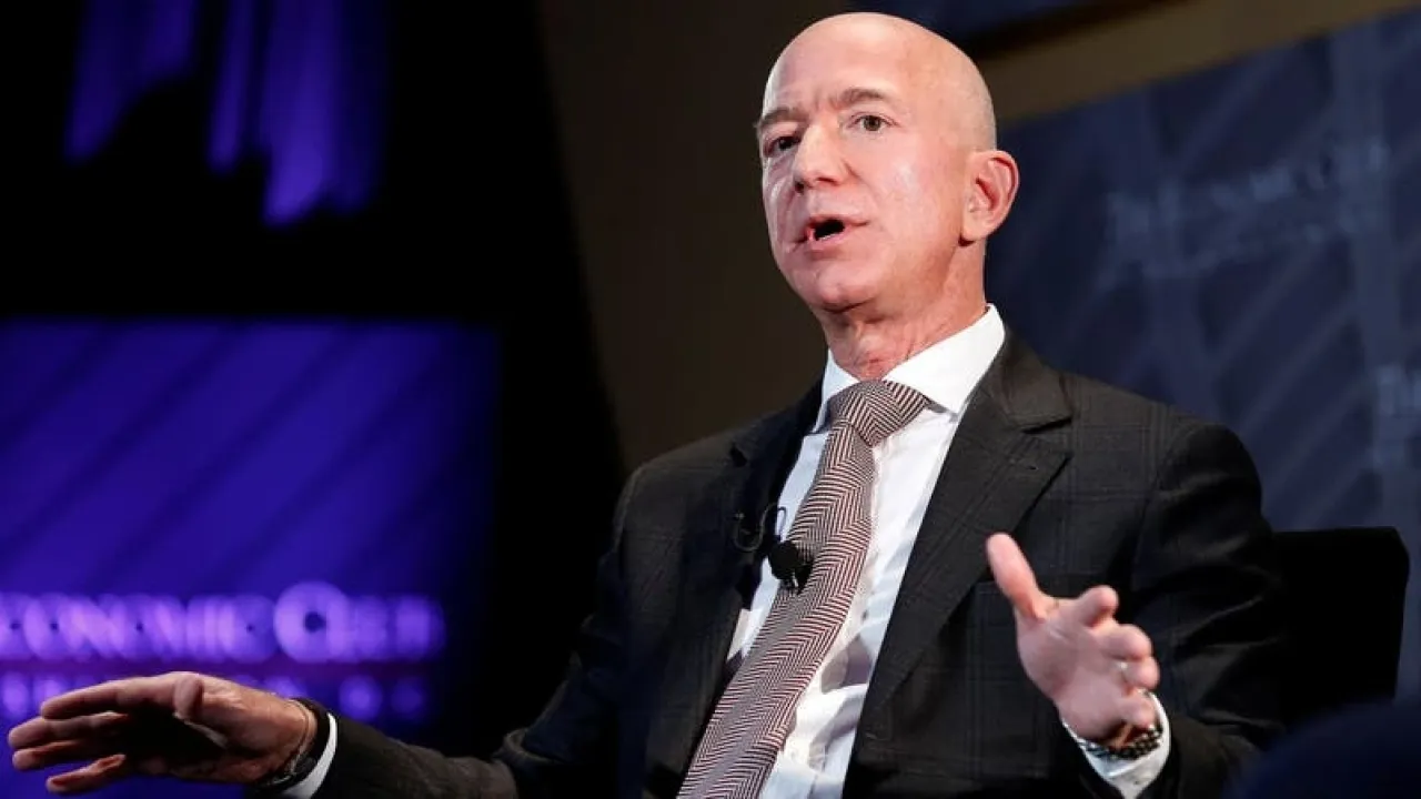 Jeff Bezos to Participate in Leading a Startup AI Company in His First Role Since Amazon