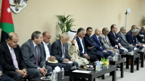 رئيس الديوان الملكي يلتقي 200 شخصية من أبناء وبنات محافظة الكرك