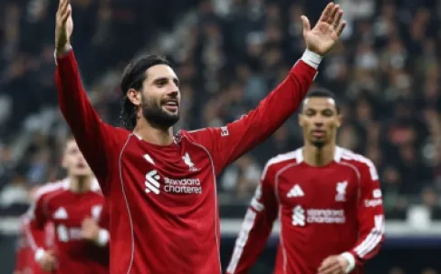 ليفربول في ورطة.. راتب زوبوسزلاي المتواضع يغري المتربصين