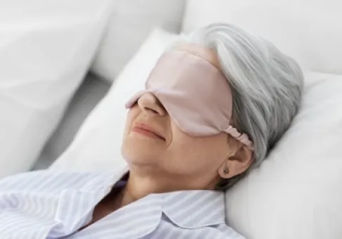 5 عادات نوم خاطئة تُسرع شيخوخة الدماغ