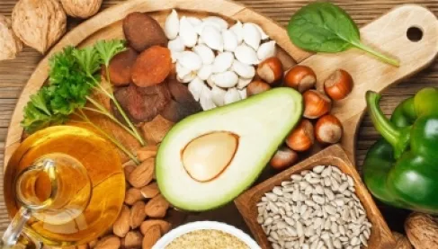 لماذا تحتاج 15 ملغ يومياً من فيتامين هـ؟