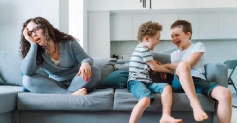 هل يزعجك أصدقاء أطفالك؟ إليك ثلاث نصائح